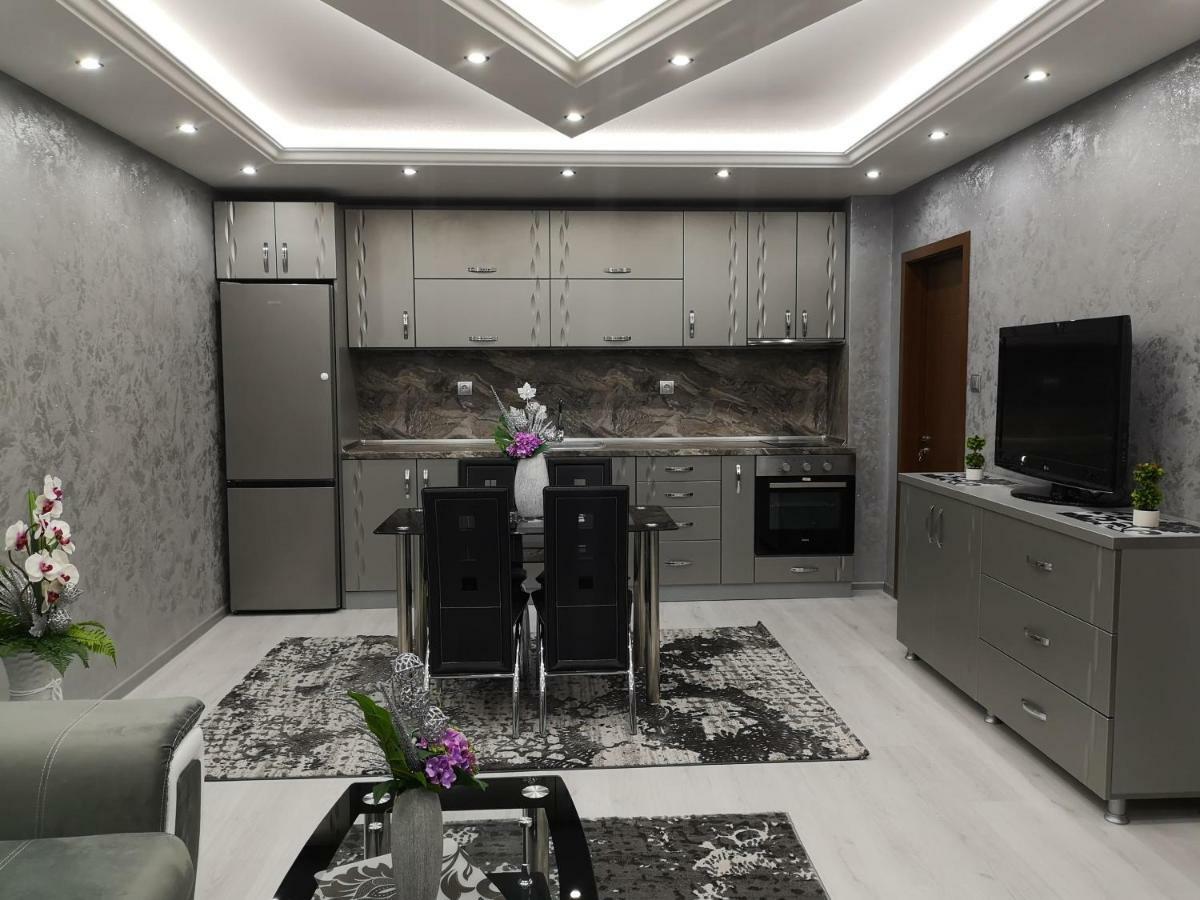 City Apartments - A Brand New Luxury & Comfy. Asenovgrad Exterior photo